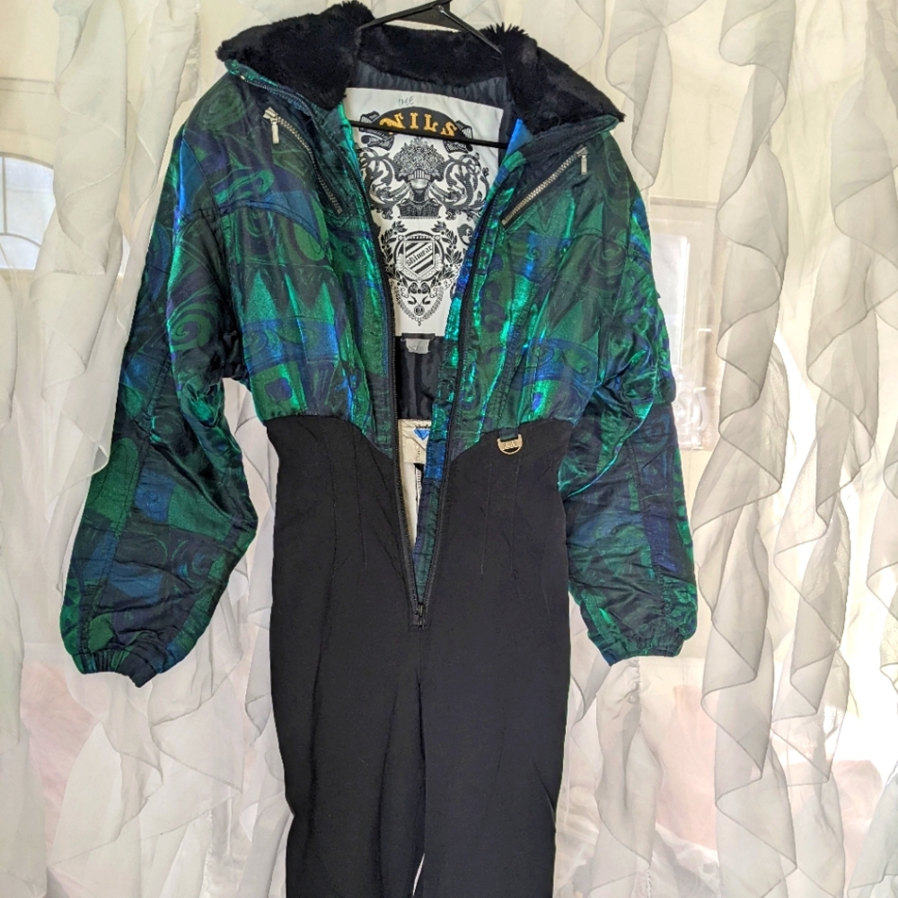 Vintage NILS RARE Jacquard Ski Suit with Stirrups Size 4
